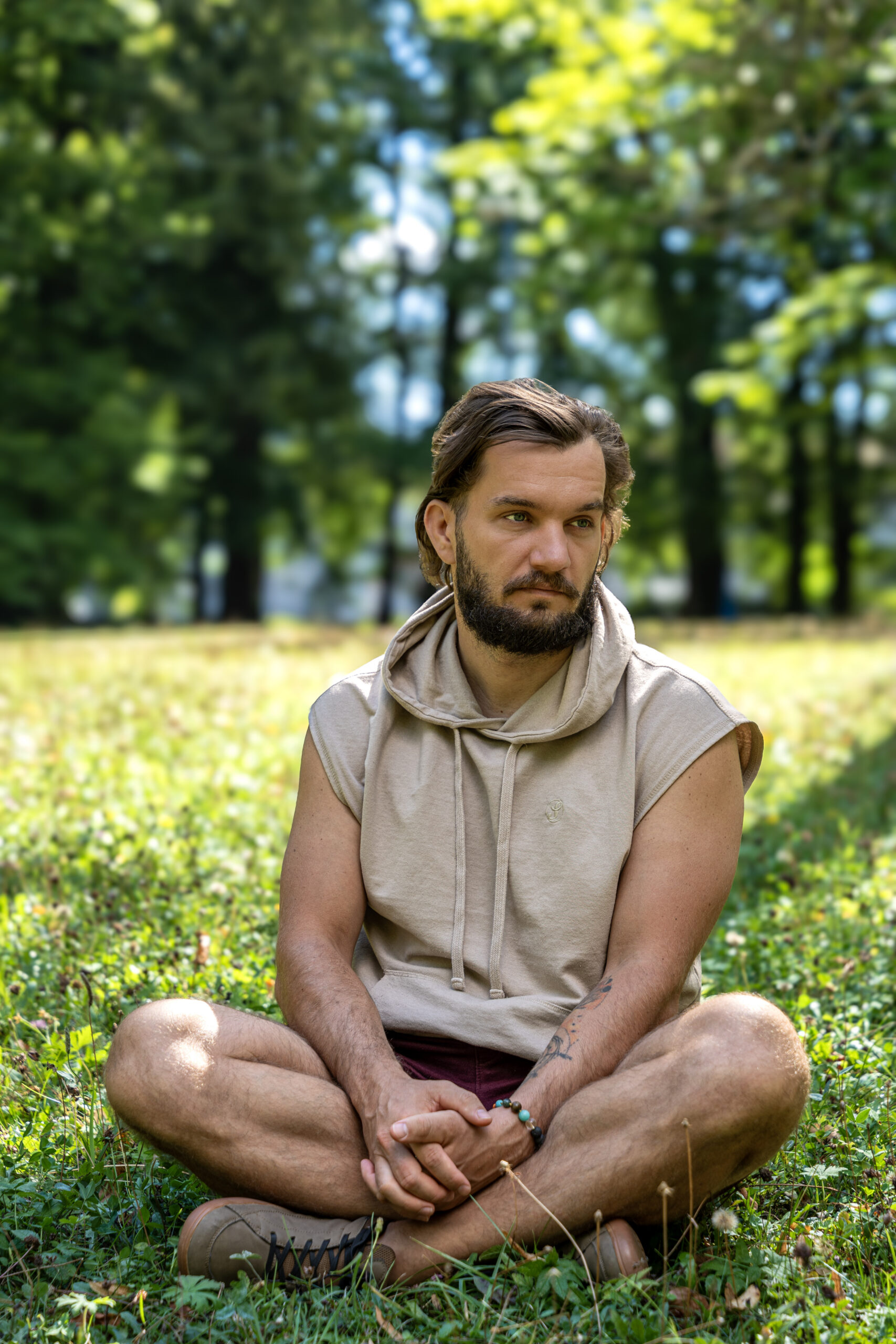 Lukáš Kováč, čínska medicína a etikoterapia v Trenčíne